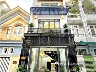 Bán nhà phố mặt khu dân cư đông đúc, thuận lợi kinh doanh