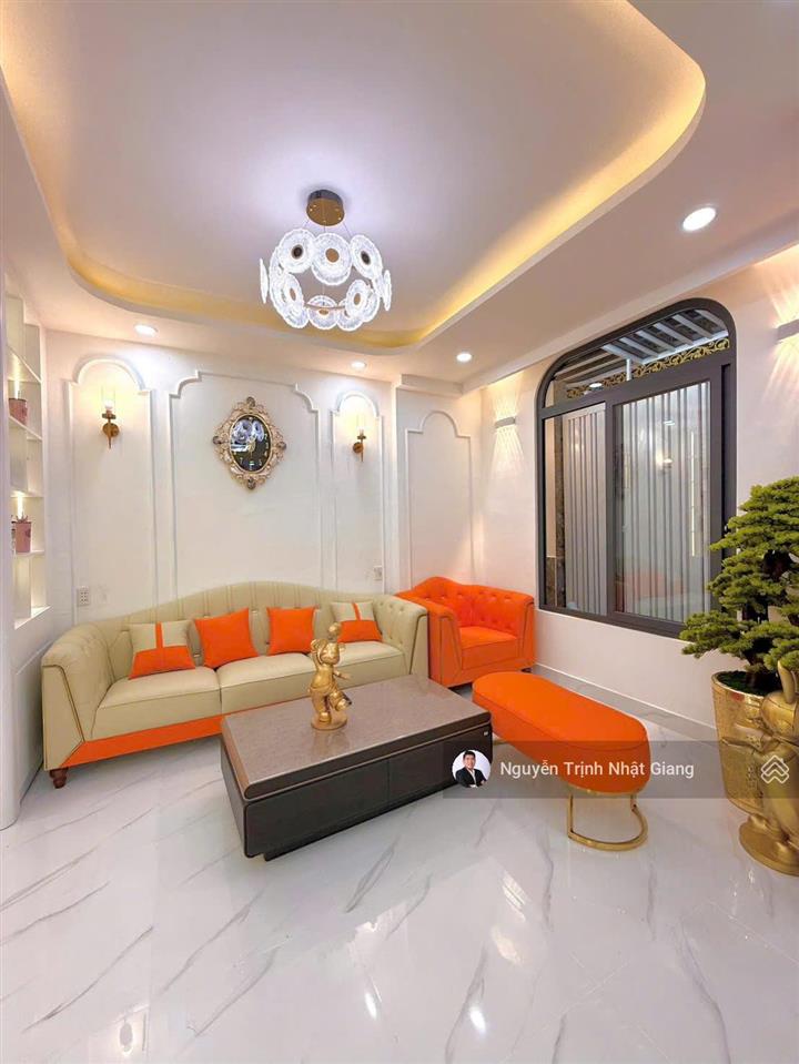 Mua nhà lớn tặng nhà nhỏ là có thật