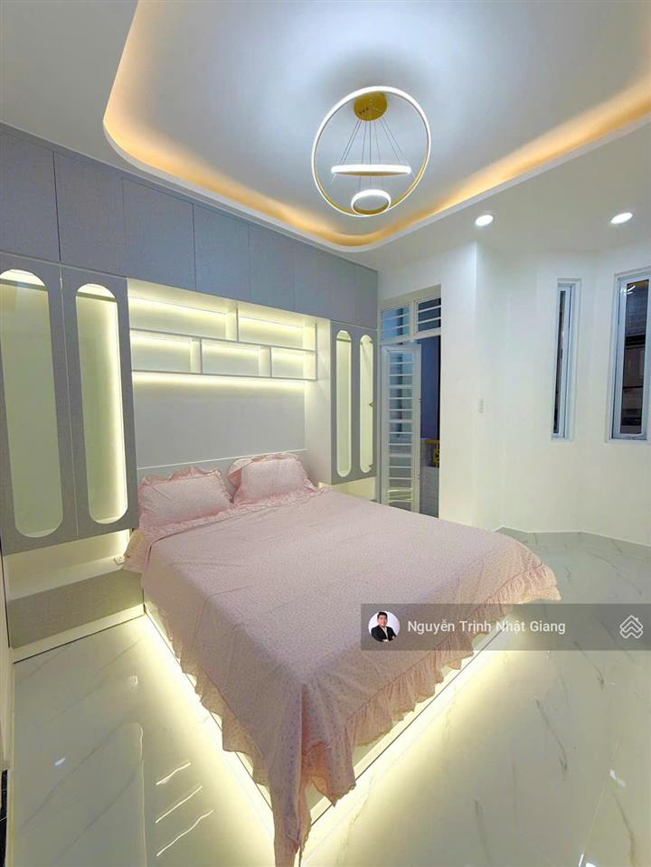 Mua nhà lớn tặng nhà nhỏ là có thật