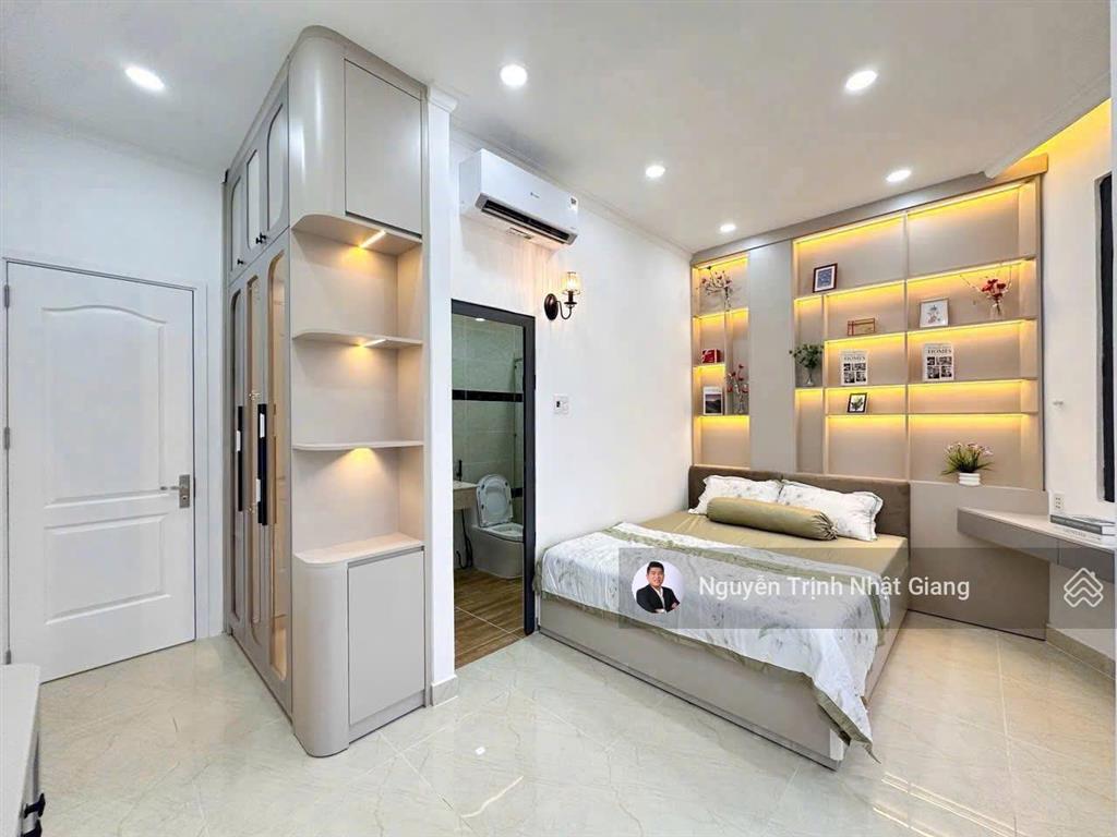 Góc 2 mặt tiền thoáng mát khu dân cư chỉnh trang nhiều cây xanh