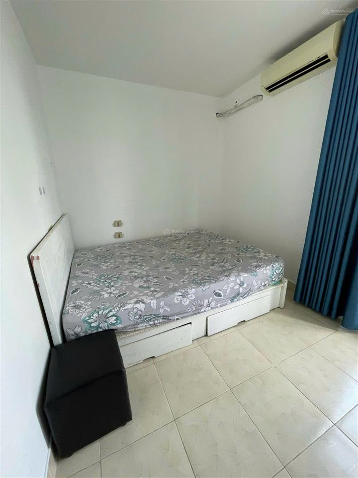 Bán căn hộ chung cư sky garden 56.66m2 giá 4.750 tỷ, view hồ bơi