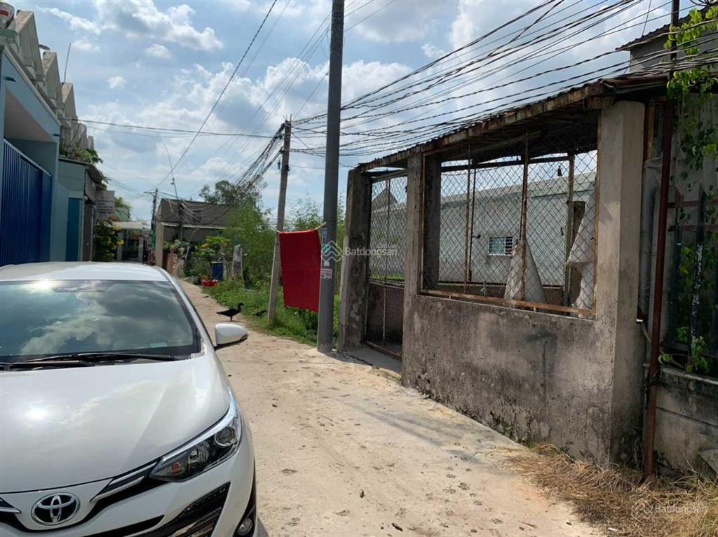 Chính chủ bán lô đất đường gò hưu, mỹ hạnh nam thổ cư 202m2, xe hơi vào tận đất, dân cư đông đúc