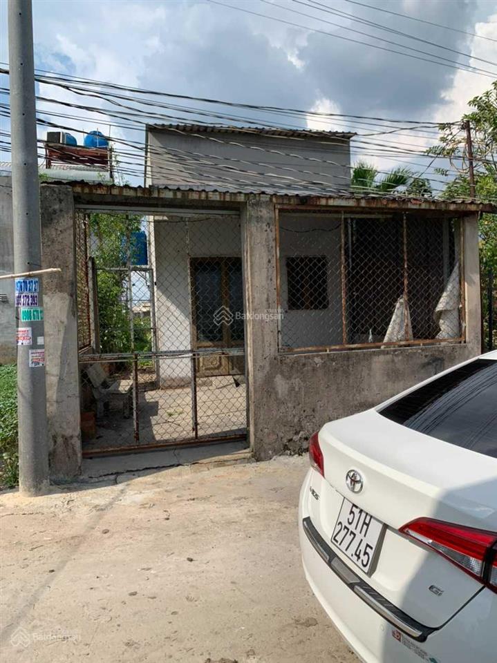 Chính chủ bán lô đất đường gò hưu, mỹ hạnh nam thổ cư 202m2, xe hơi vào tận đất, dân cư đông đúc