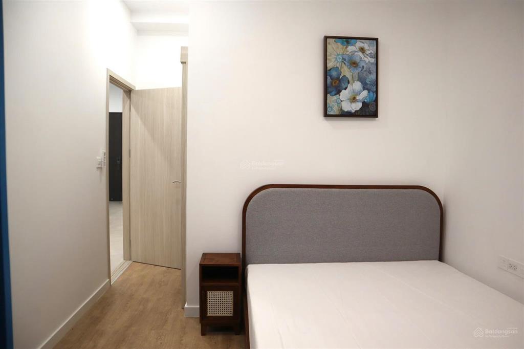 Bán căn 2pn hưng phúc premier pmh view biệt thự lầu cao rẻ nhất dự án   0939 949 ***  em tú