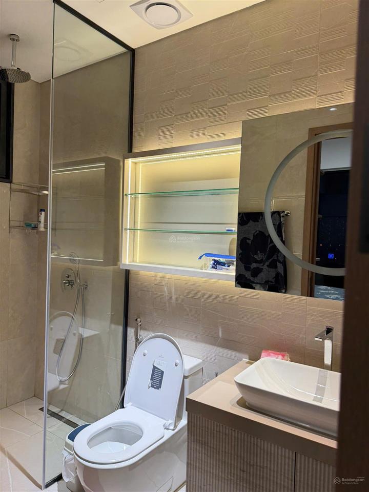 Bán căn 2pn view biệt thự full nội thất the aurora phú mỹ hưng   0939 949 ***  em tú