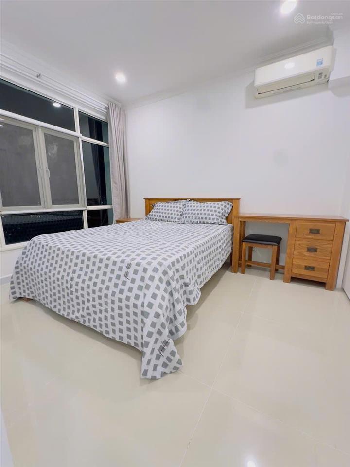 Một trong số ít 1 căn penhouse bán ra giá tốt view quận 1, phú mỹ hưng cực đẹp