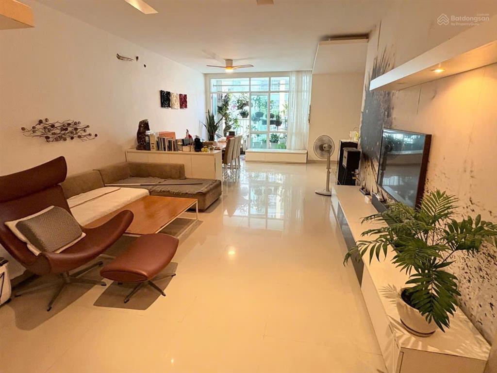 Căn hộ diện tích 124m2 nội thất đẹp