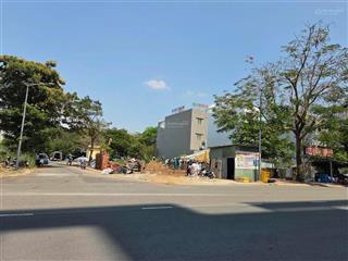 Bán nhanh nền đất đối diện chung cư và công viên dt 5x20m giá 6tỷ