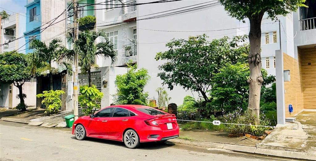 Chính chủ cần gửi bán nhanh nền trục 12m diện tích 5x24m kế góc ngay công viên thoáng mát