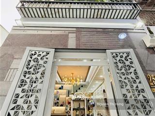 Bán nhà hẻm 253 trần xuân soạn q7  4x11m, 3l + 4pn + full nt  giá 6.9 tỷ (tl)