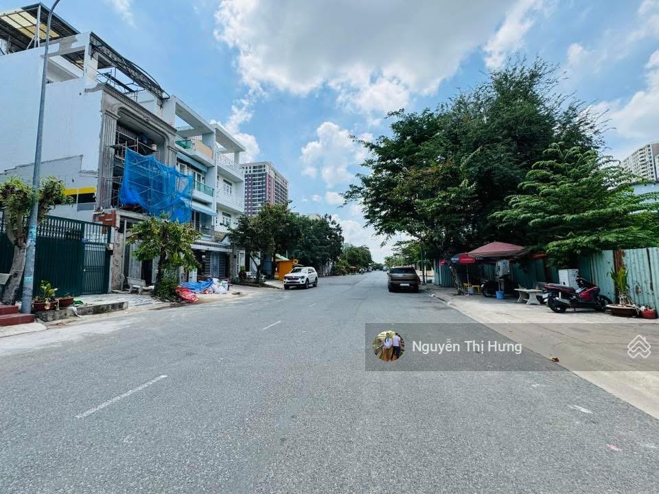 Bán đất nền sổ hồng khu tái định cư phạm hữu lầu q75x18m, đường 6m. xây dựng liềngiá  7.8 tỷ .