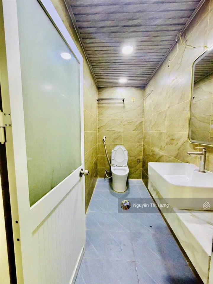 Cho thuê nhà cấp 4 mới xây hẻm 1135 huỳnh tấn phát q7  5,5x7m. 1pn + nội thất. giá 6tr/tháng.