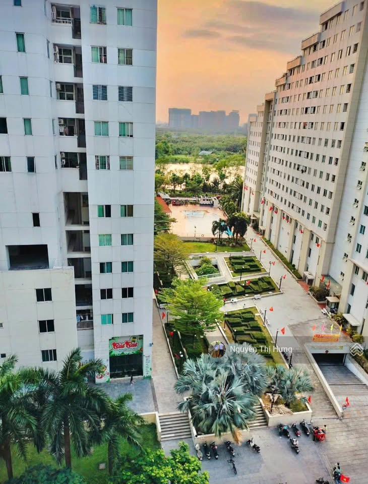 Cho thuê ch belleza q7  81m2, 2pn, 2wc + căn góc, mới sơn, tầng cao  9tr (ở liền)