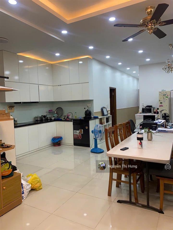 Bán căn hộ sân vườn belleza q7116m2, 3pn, sân vườn rộng 150m2, nhà mới, sổ hồng  giá 6.9 tỷ.