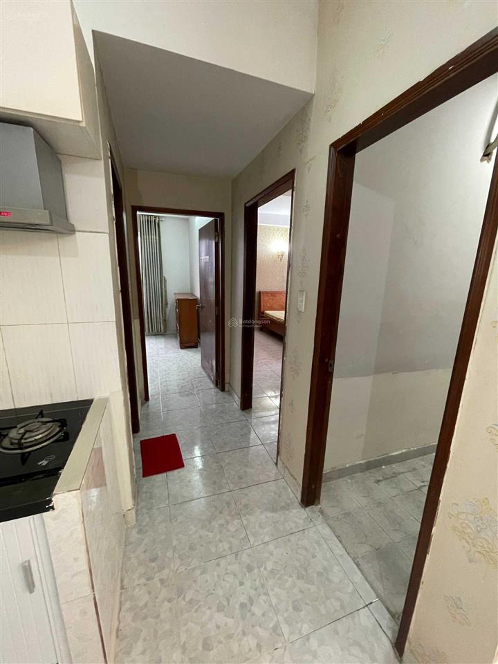 Bán căn hộ view sông, tầng cao, có nội thất