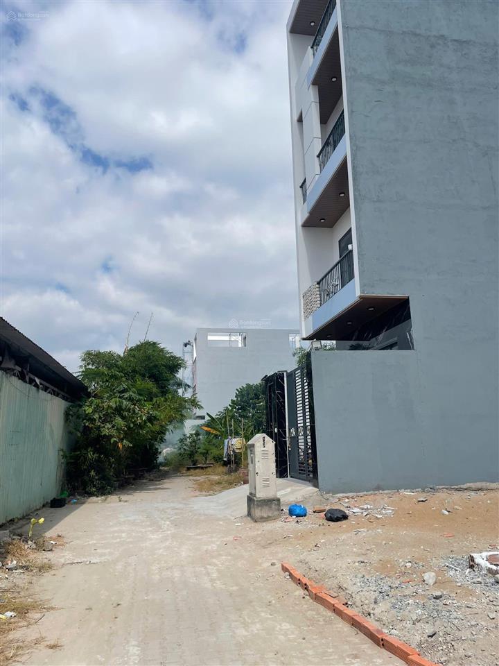 Bán đất nền khu tái định cư phú mỹ, giá ưu đãi chỉ 8,2 tỷ, 90m2 đối diện công viên