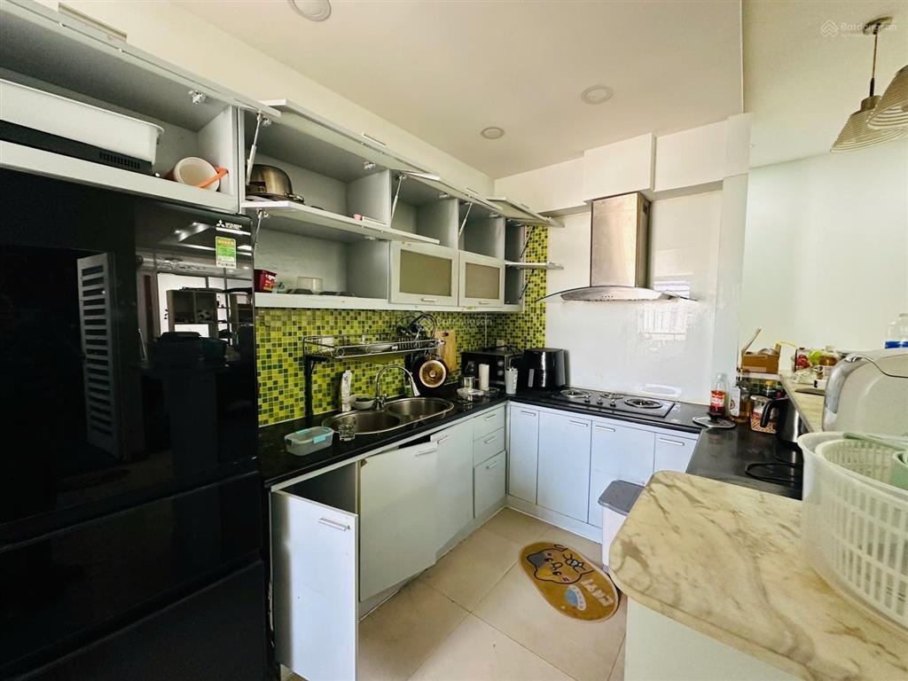 Cần bán gấp căn góc sky garden 2 89m 3pn lầu cao