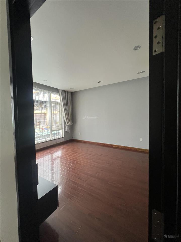 Cho thuê nhà phố đường 19, tân quy, 120m2, trệt 2 lầu. nội thất cơ bản, 35tr
