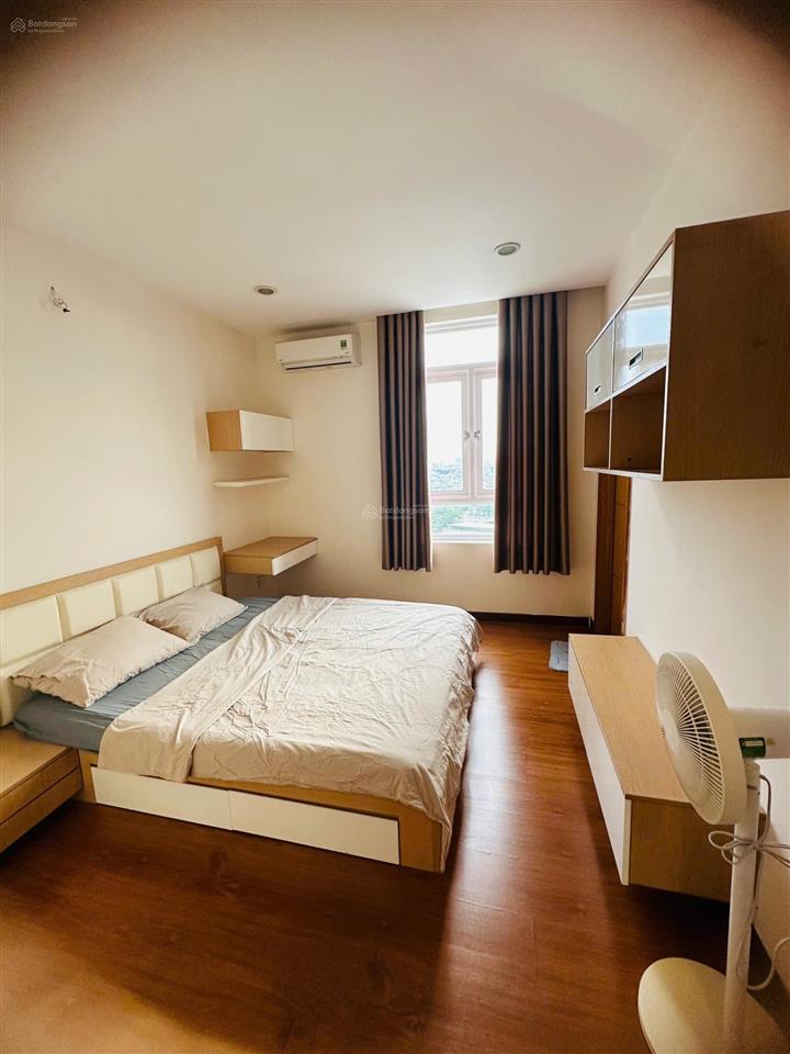 Bán ch him lam riverside, q7, 70m2, 2pn 1wc, full nội thất, giá 4,5 tỷ  0931 303 ***