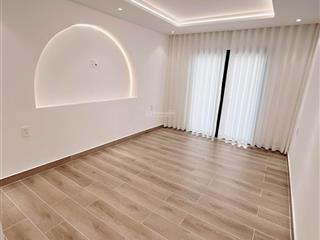 Bán nhà 5 tầng, hxh cao thắng, phường bàn cờ (quận 3), diện tích sàn 138m2, nhỉnh 8 tỷ