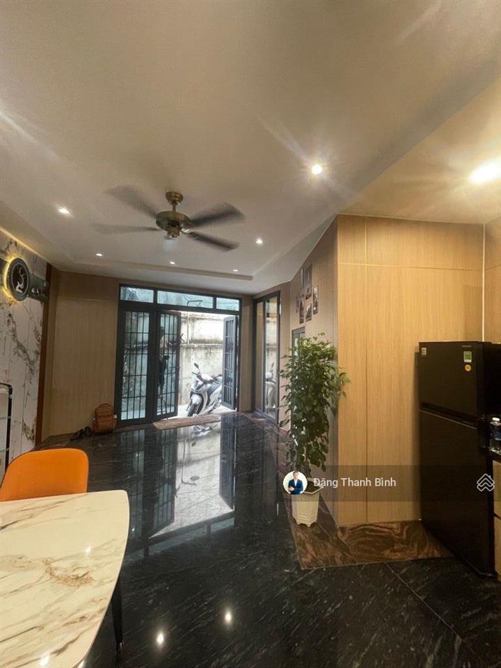 Bán nhà riêng 5 tầng, 7pn7wc, ngang khủng 6,3m, cách mạng tháng 8, quận 3, nhỉnh 8 tỷ