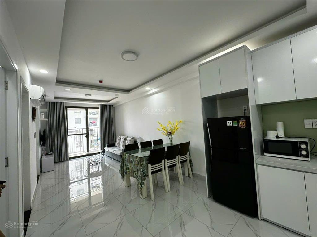 Bán căn hộ vị trí hiếm, view hồ bơi thoáng đẹp  saigon south residencespmh,0932 026 *** giang
