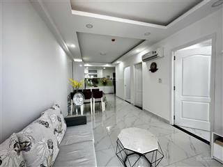 Bán căn hộ vị trí hiếm, view hồ bơi thoáng đẹp  saigon south residencespmh,0932 026 *** giang