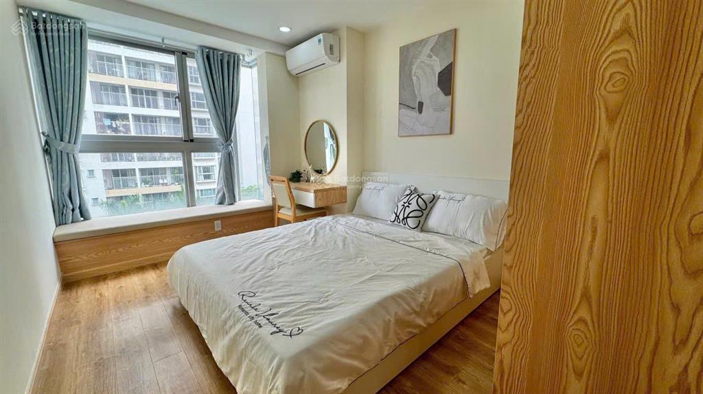 Giá tốt căn hộ scenic valley 1, giá bán 8,5 tỷ, 89m2, view trực diện hồ bơi, 0932 026 *** giang