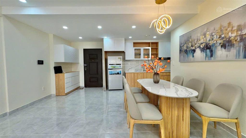 Giá tốt căn hộ scenic valley 1, giá bán 8,5 tỷ, 89m2, view trực diện hồ bơi, 0932 026 *** giang