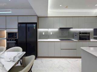 Bán ch happy valley, 9,6 tỷ, 105m2, 3pn, 2wc, nội thất cao cấp mới 100%, có ô xe hơi 0932 026 ***