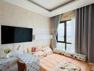 Bán gấp căn hộ the view pn 2wc đầy đủ the view riviera point,7,5 tỷ,92m2, đã có sổ hồng0932 026 ***