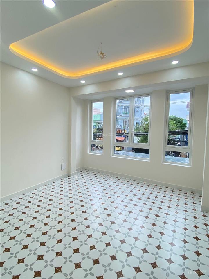 Bán cắt lỗ căn nhà mặt tiền huỳnh tấn phát nhà bè