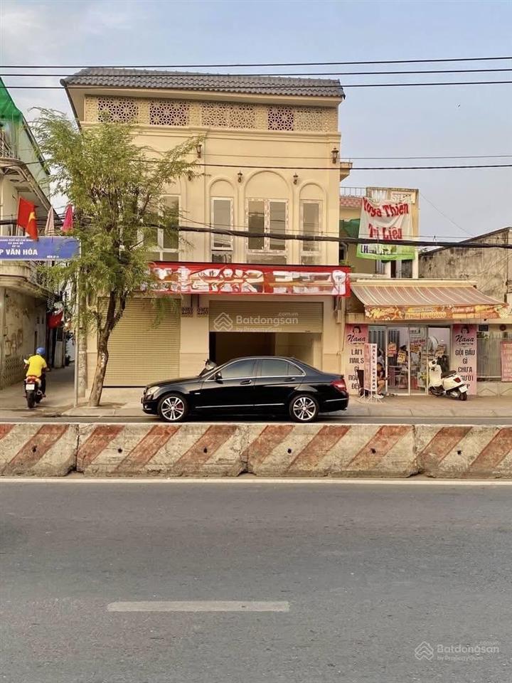 Bán cắt lỗ căn nhà mặt tiền huỳnh tấn phát nhà bè