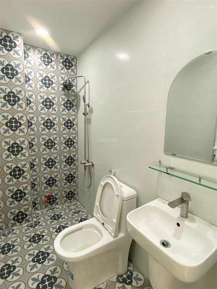 Bán cắt lỗ căn nhà mặt tiền huỳnh tấn phát nhà bè