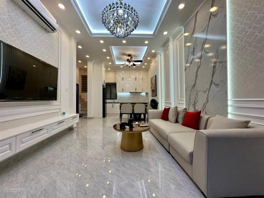 Bán gấp biệt thự mini 1027 huỳnh tấn phát, nhà có thang máy. giá 7,89 tỷ tl