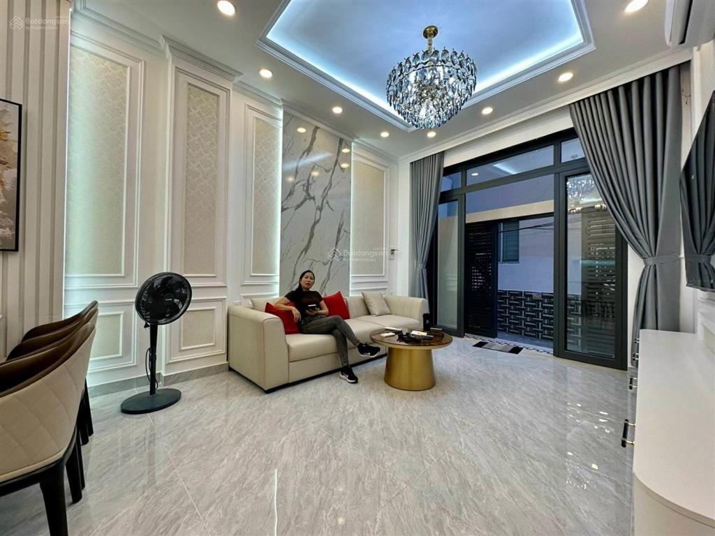 Bán gấp biệt thự mini 1027 huỳnh tấn phát, nhà có thang máy. giá 7,89 tỷ tl