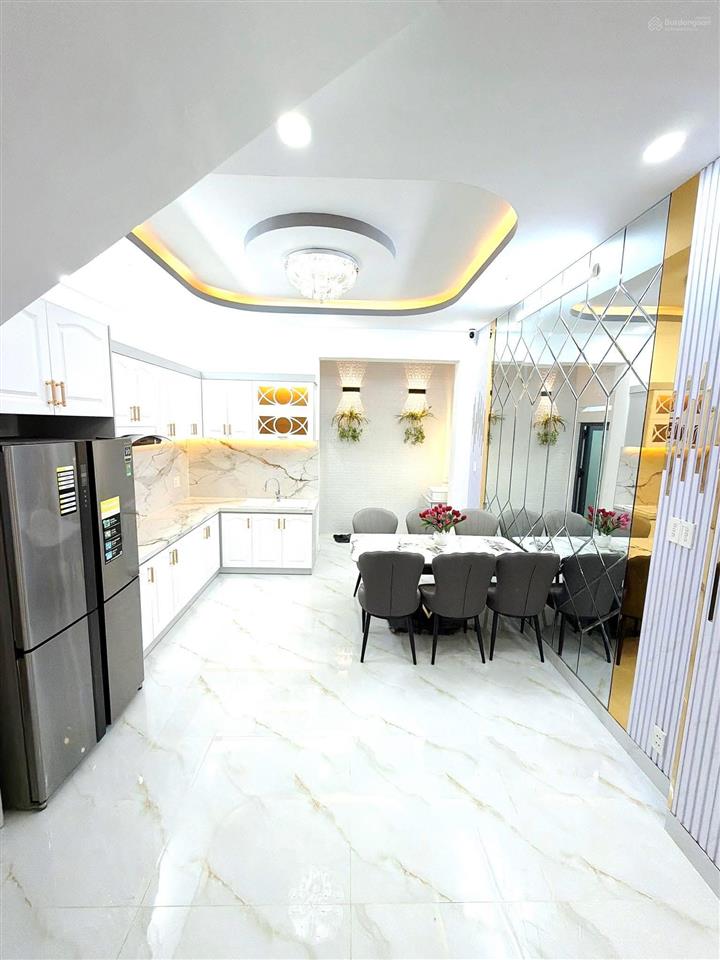 Bán gấp nhà mới mặt tiền đường 1806 thị trấn nhà bè. giá 8,9 tỷ có thương lượng