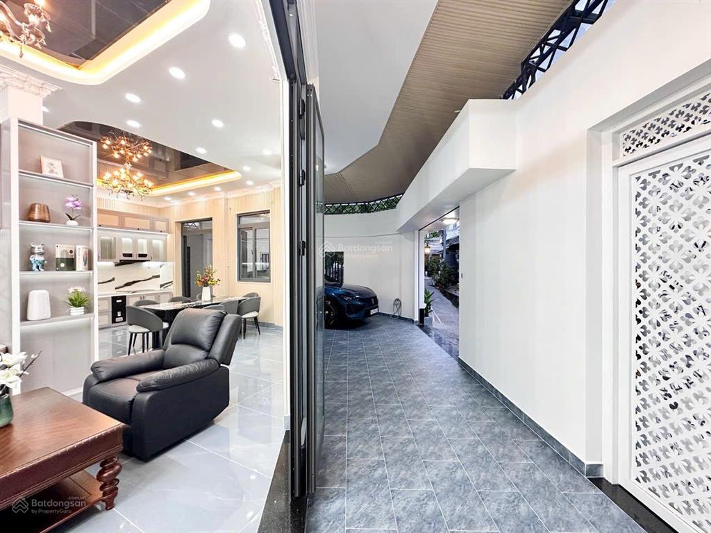 Bán gấp nhà phố góc 2 mặt tiền kdc petechim giá tốt. giá 8.45 tỷ