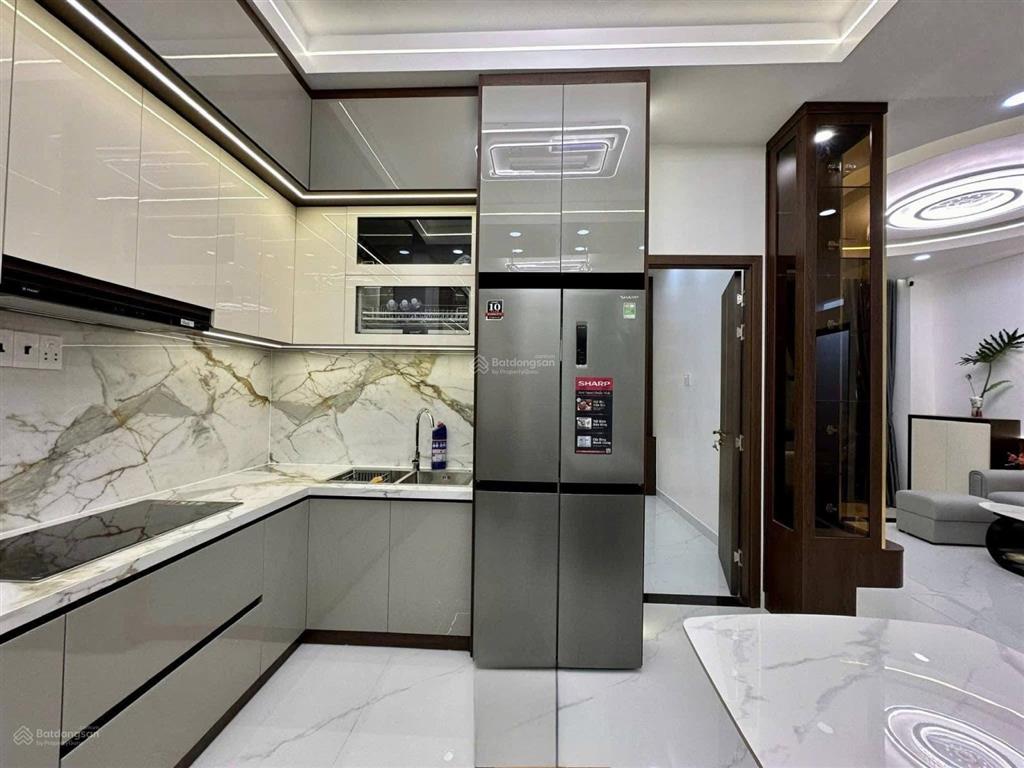 Kẹt bank cần bán gấp căn nhà 749 huỳnh tấn phát quận 7