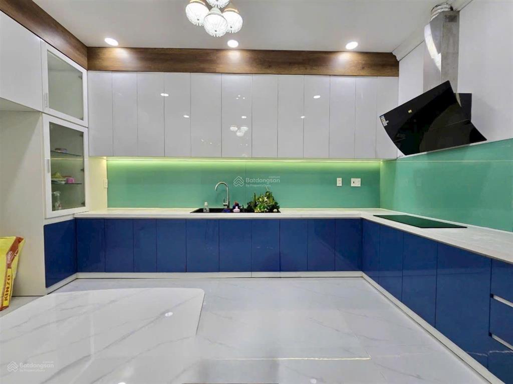 Kẹt bank cần bán gấp căn nhà mới đẹp hẻm 88/69 nguyễn văn quỳ q7