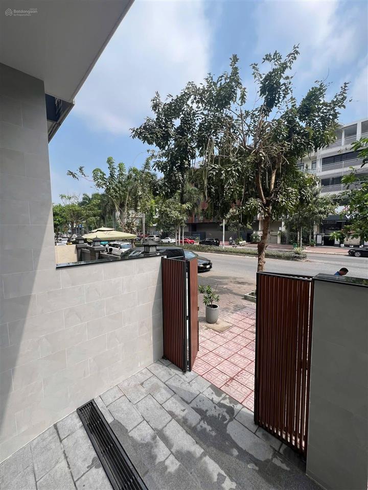 Bán căn nhà phố giá hời kdc himlam tân hưng
