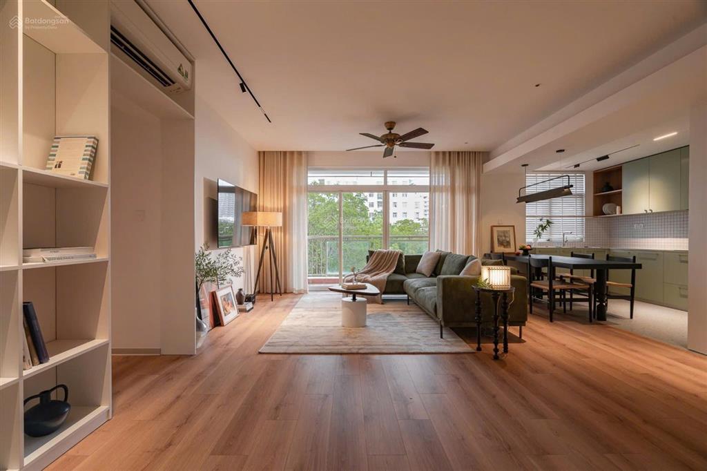 Bán cc 3pn, 2wc, 118m2, mỹ viên, 7,75 tỷ vnd