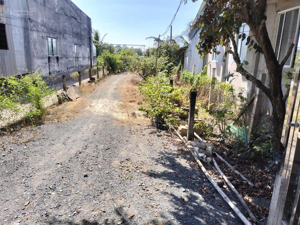 Bán nhà riêng và nhà xưởng, dt 1200m2, mặt tiền đinh viết cừu, p. tân an, tây ninh.  0901 364 ***