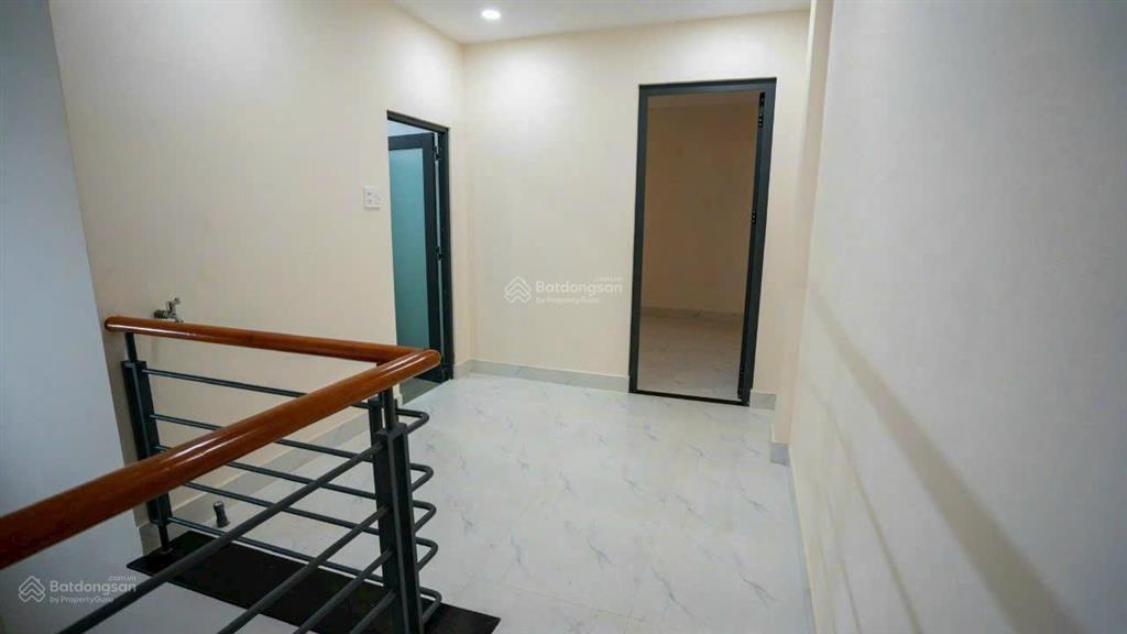 Bán nhà 4x16.2m, 5 tầng, 6pn, mặt tiền kdc bình đăng, p.6, q.8.  0901 364 ***