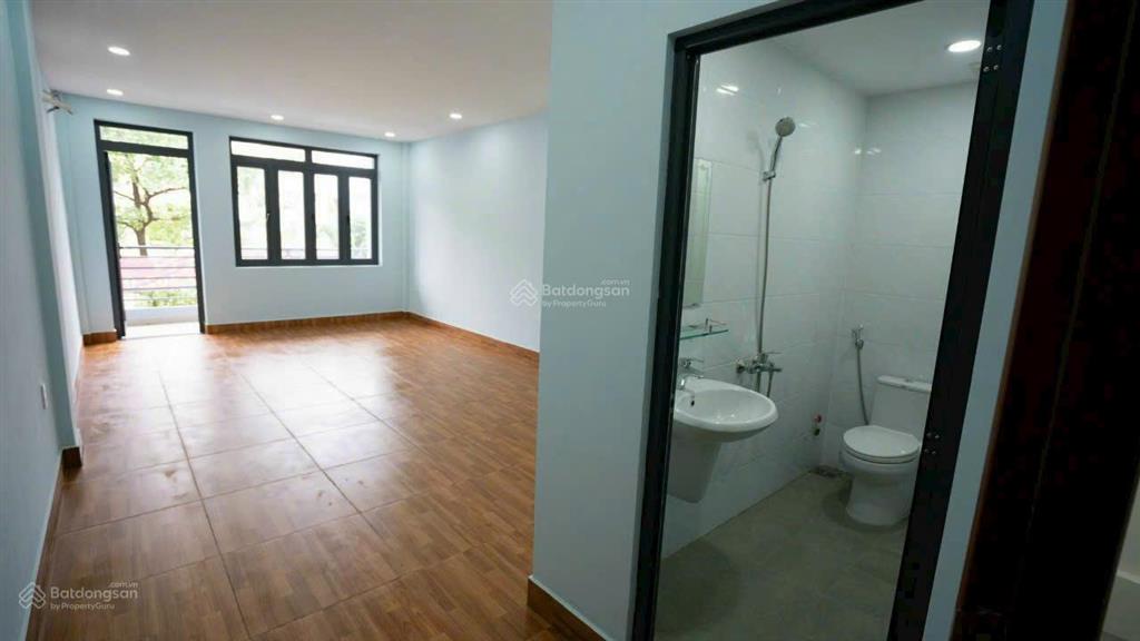 Bán nhà 4x16.2m, 5 tầng, 6pn, mặt tiền kdc bình đăng, p.6, q.8.  0901 364 ***