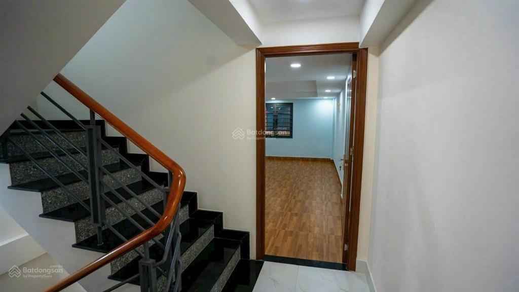 Bán nhà 4x16.2m, 5 tầng, 6pn, mặt tiền kdc bình đăng, p.6, q.8.  0901 364 ***