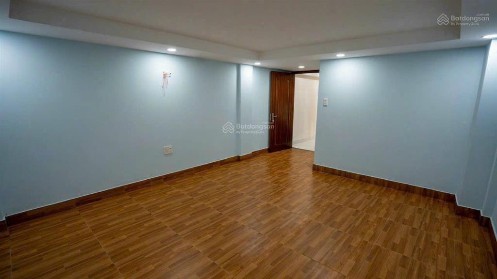 Bán nhà 4x16.2m, 5 tầng, 6pn, mặt tiền kdc bình đăng, p.6, q.8.  0901 364 ***