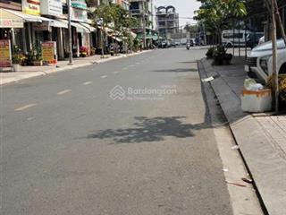 Bán nhà 4x16.2m, 5 tầng, 6pn, mặt tiền xe tải kdc bình đăng, p.6, q.8.  0901 364 ***