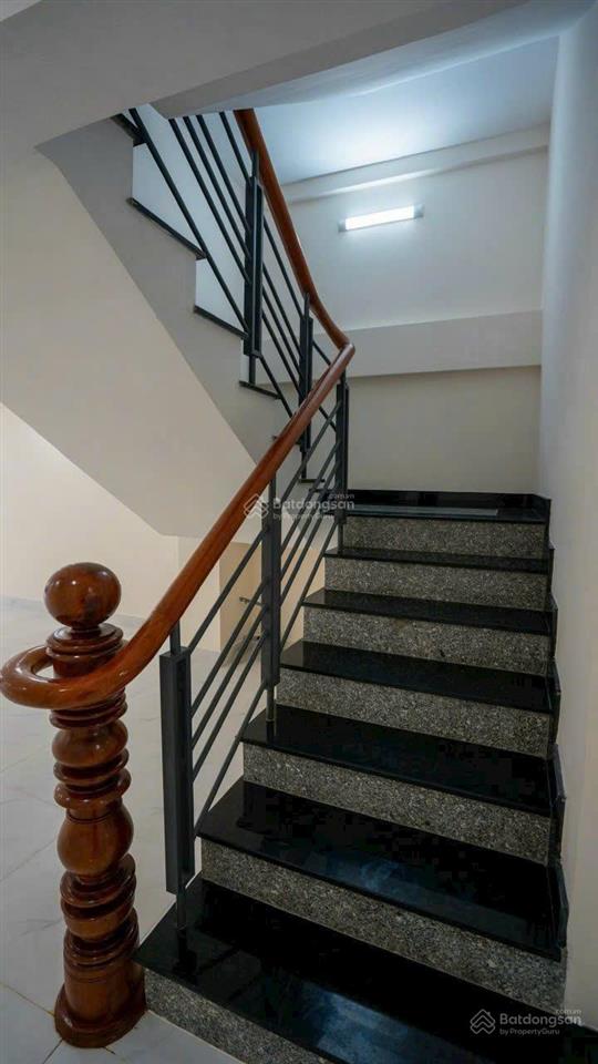 Bán nhà 4x16.2m, 5 tầng, 6pn, mặt tiền kdc bình đăng, p.6, q.8.  0901 364 ***