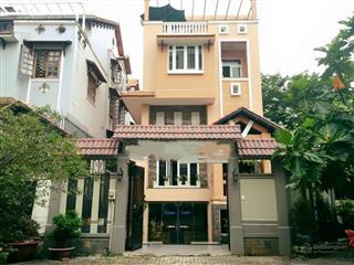 Biệt thự 12x20m, 1 hầm, 4 tầng lầu, 2 mặt tiền, cao lỗ, p. 4, q8.  0901 364 ***